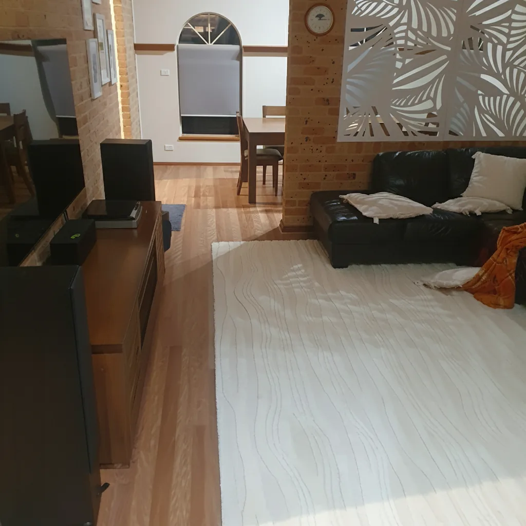 Photo from Barry Simpson's review